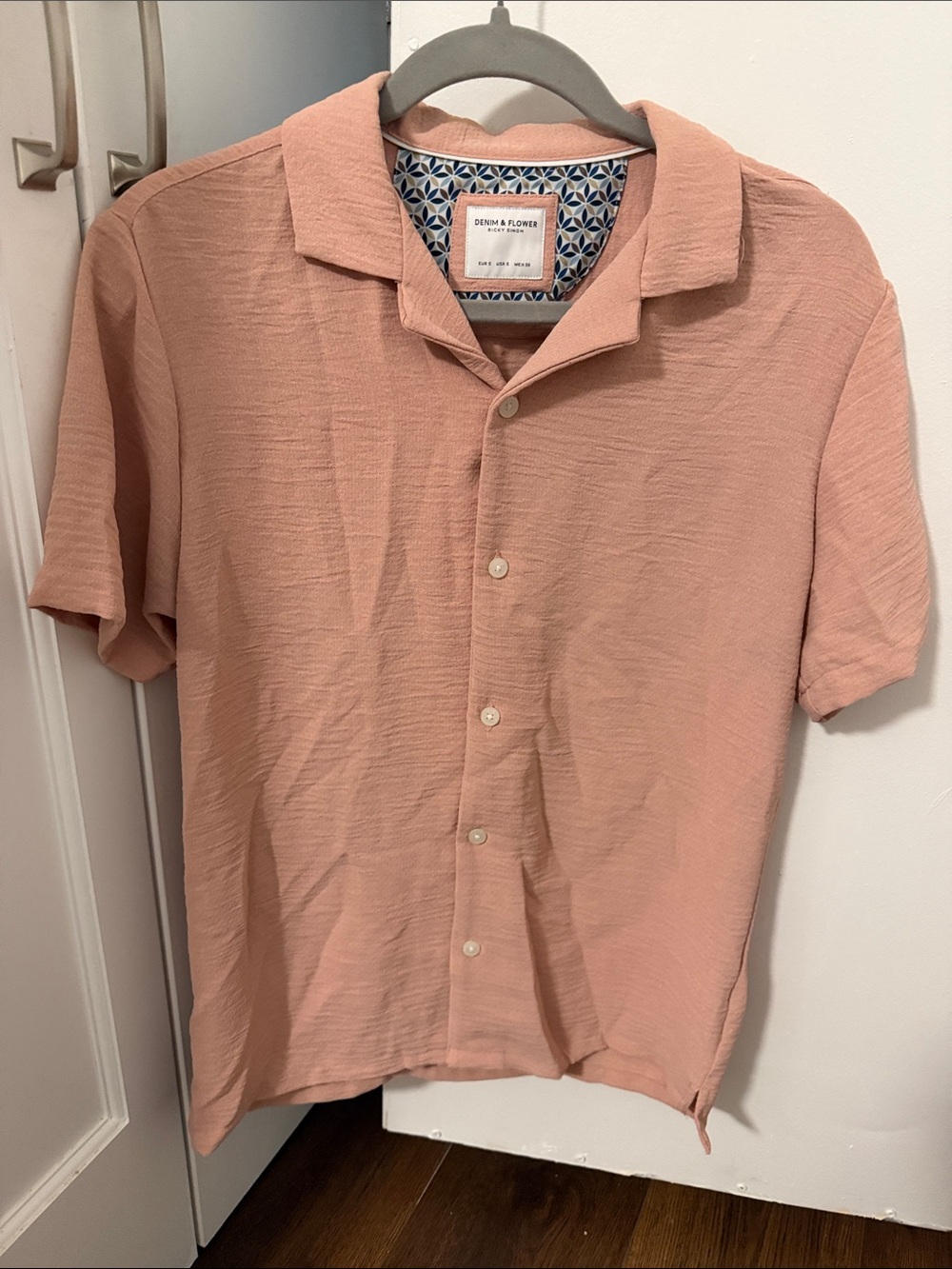 Denim & Flower Men’s Short-Sleeve Button-Up Shirt in Dusty Rose